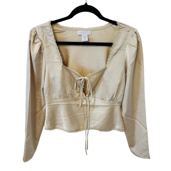 REVOLVE 1960 house of harlow gold Satin Feel blouse Sz Medium - Picture 2 of 6